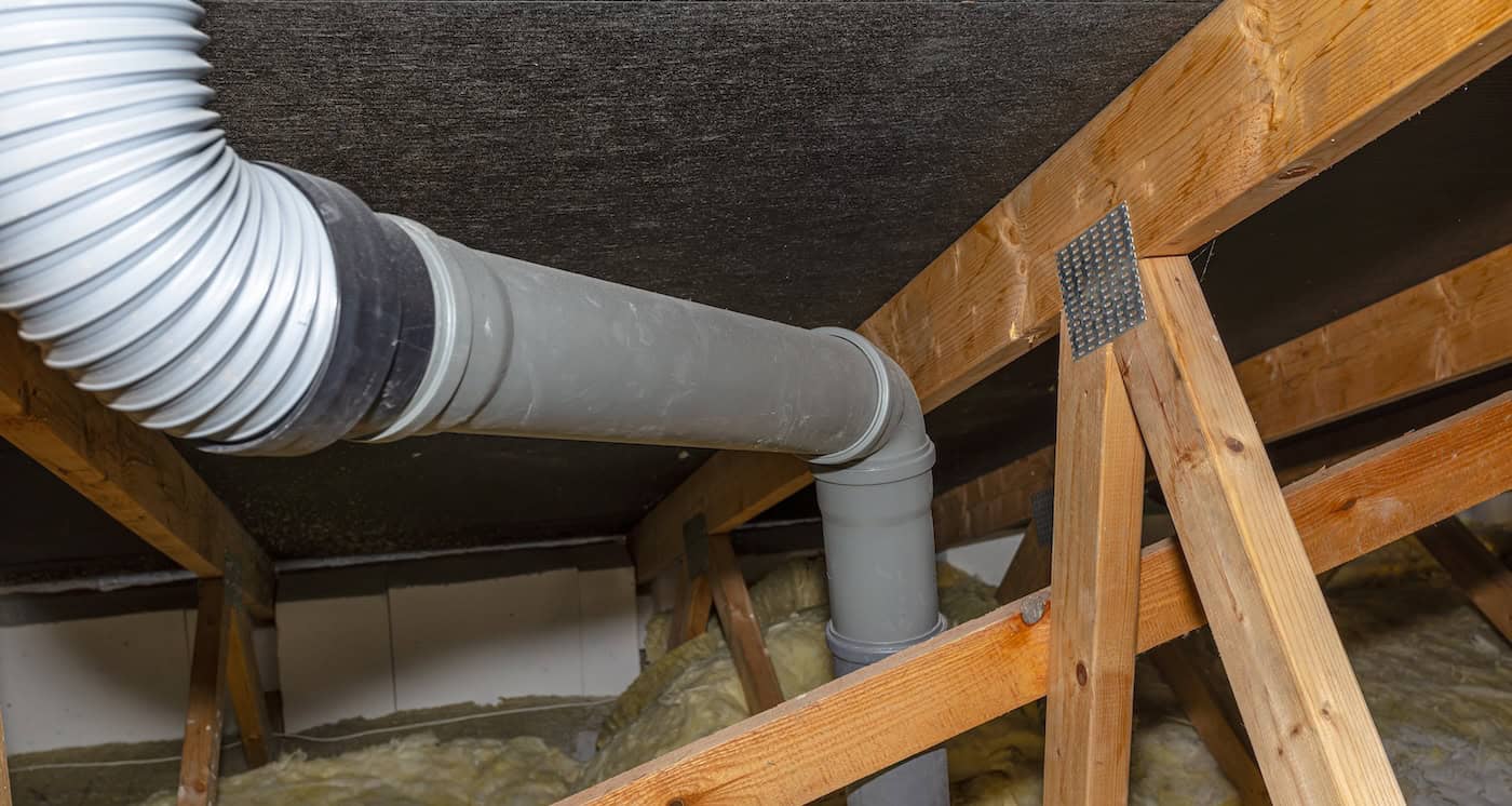 Faldstamme udluftning: Alt om pris, regler og montering